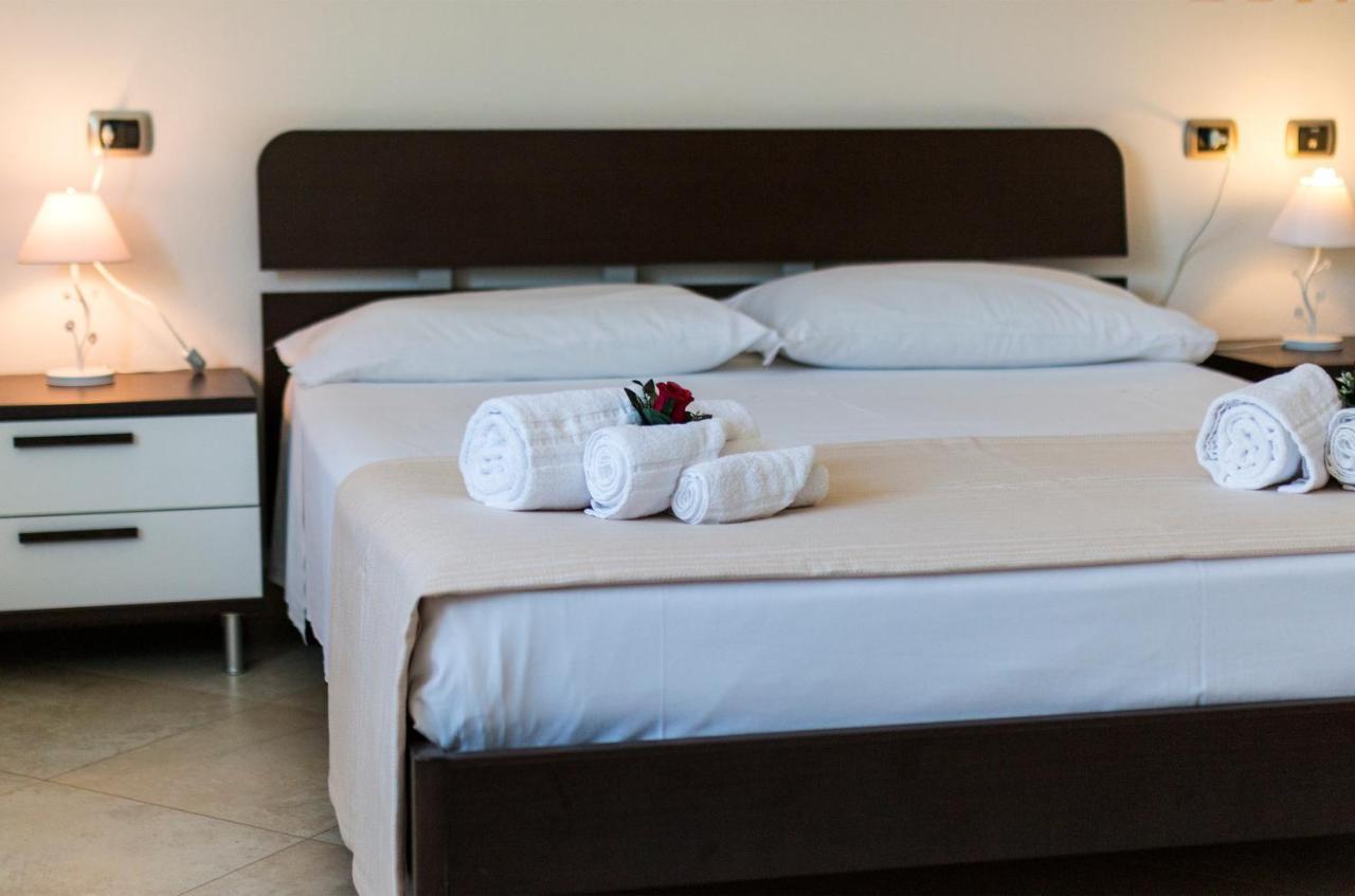 Royal Suite Apartment Cala Gonone Exterior photo