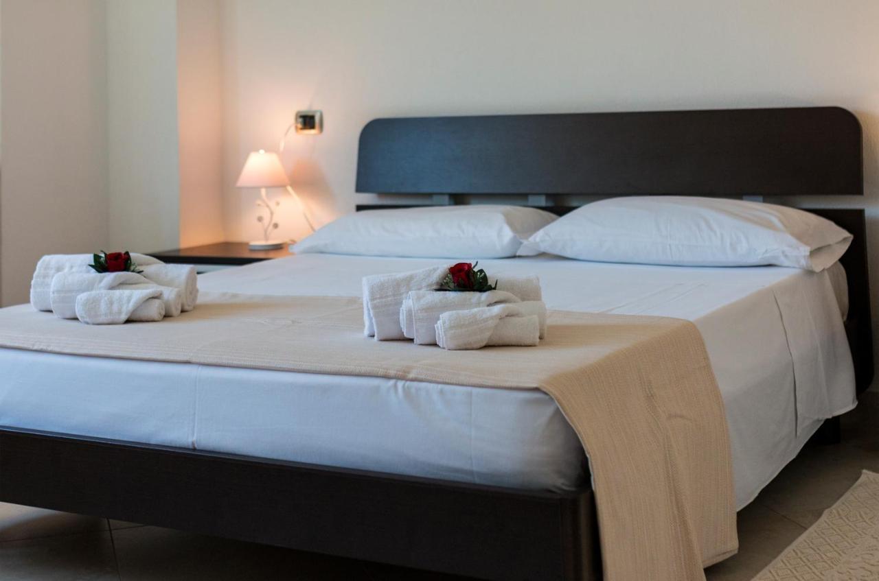 Royal Suite Apartment Cala Gonone Exterior photo